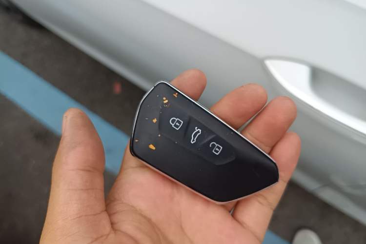 Used Volkswagen Golf 2024 280TSI DSG Pro Enjoyment Edition Vehicle Key