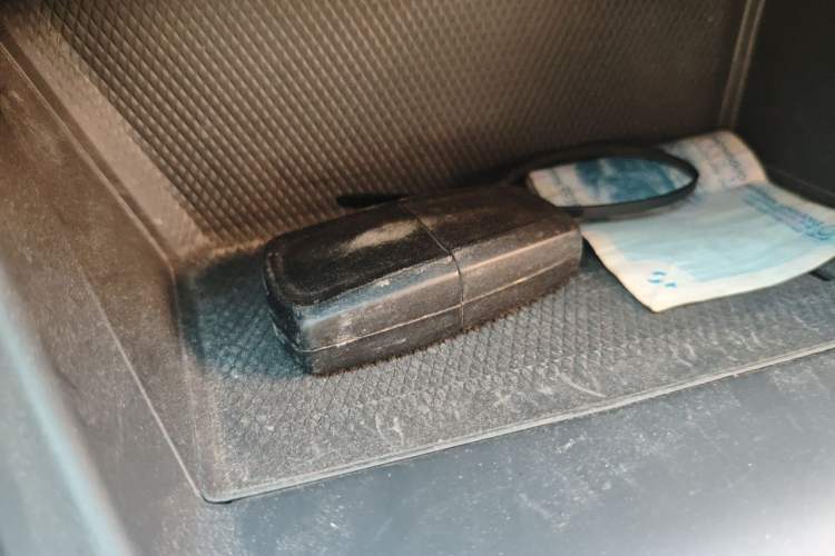 Used Volkswagen Golf 2024 280TSI DSG Pro 50th Anniversary Edition Vehicle Key