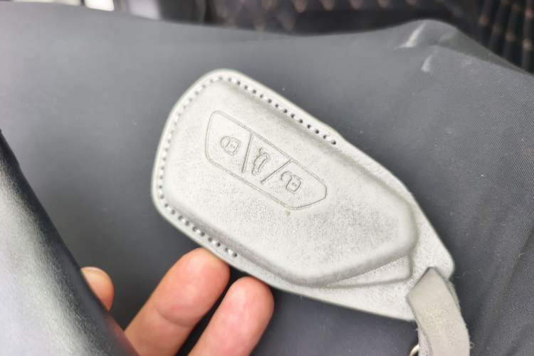 Used Volkswagen Golf 2024 280TSI DSG Pro 50th Anniversary Edition Vehicle Key