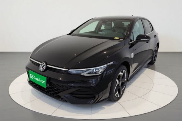 Used Volkswagen Golf 2025 Facelifted II 300TSI R-Line