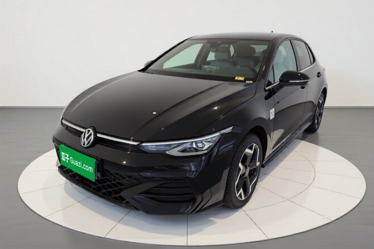 Used Volkswagen Golf 2025 Facelifted II 300TSI R-Line Guazi used car, China used car export, Used car for sale, Used cars, Cheapest cars for sale