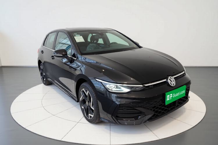 Used Volkswagen Golf 2025 Facelifted II 300TSI R-Line Exterior 1