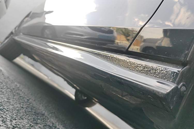 Used Volkswagen Golf 2025 Facelifted II 300TSI R-Line Right Side Sill