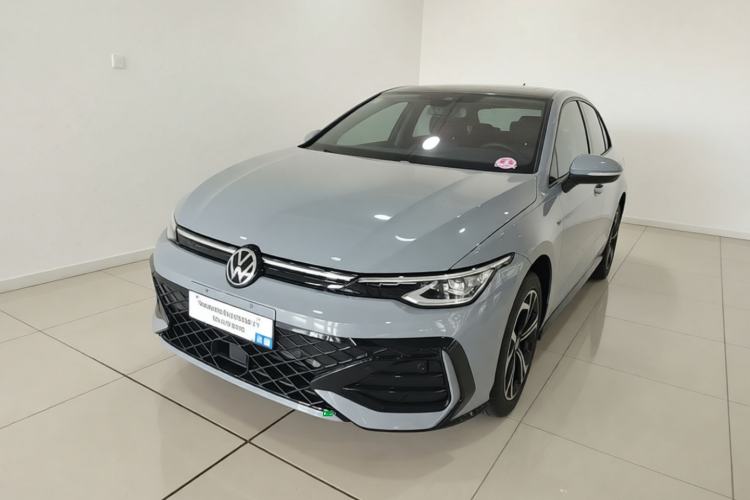 Volkswagen Golf 2025 Facelifted II 300TSI R-Line