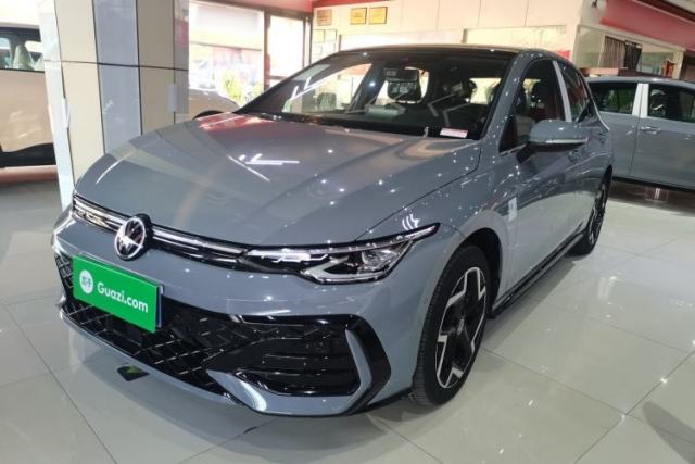 Used Volkswagen Golf 2025 Facelift 300TSI R-Line
