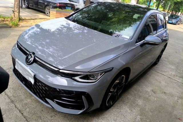 Used Volkswagen Golf 2025 300TSI R-Line