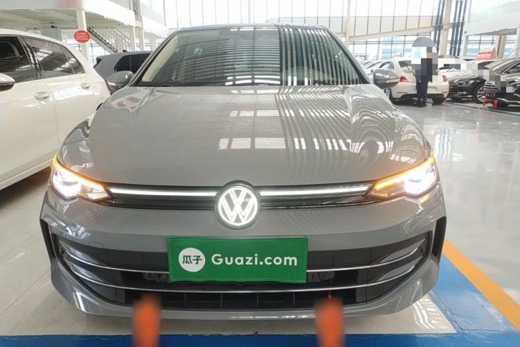 Used Volkswagen Golf 2025 Facelifted 300TSI Pro Front