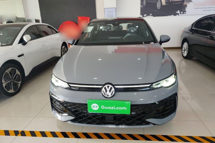 Used Volkswagen Golf 2025 Facelift 300TSI R-Line Front