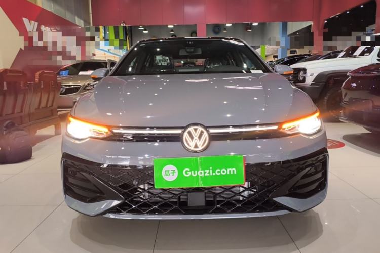 Used Volkswagen Golf 2025 Facelift 300TSI R-Line Front