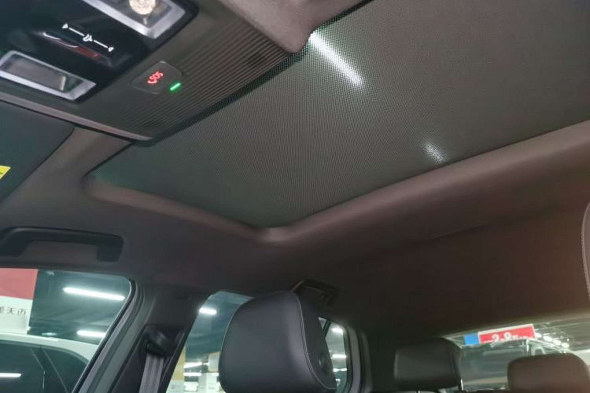 Used Volkswagen Golf 2025 300TSI R-Line Headliner
