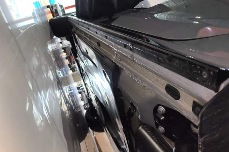 Used Volkswagen Golf 2025 Facelift 300TSI R-Line Left Side Sill