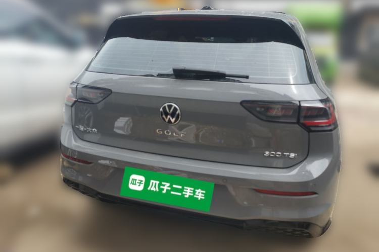 Used Volkswagen Golf 2025 300TSI R-Line Rear