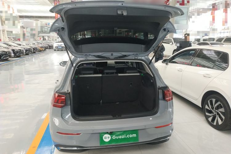 Used Volkswagen Golf 2025 Facelifted 300TSI Pro Trunk