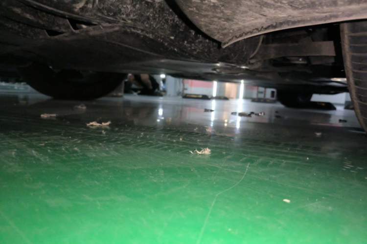 Used Volkswagen Golf 2025 Facelift 300TSI R-Line Chassis Front Left