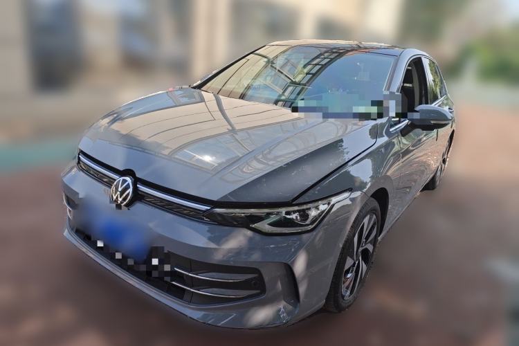 Volkswagen Golf 2025 Facelifted 300TSI Pro