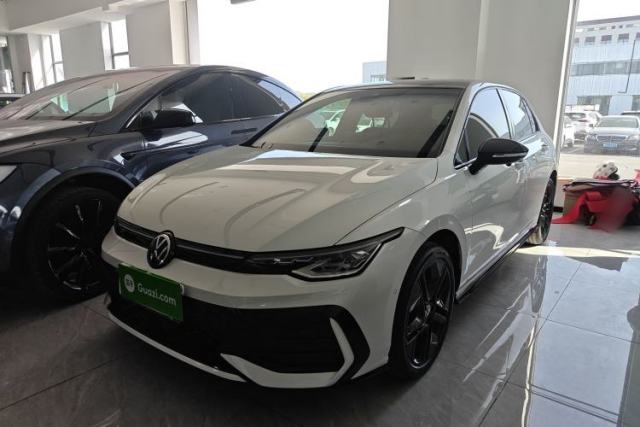 Used Volkswagen Golf 2025 Facelifted II 300TSI R-Line