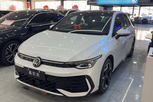 Used Volkswagen Golf 2025 300TSI R-Line