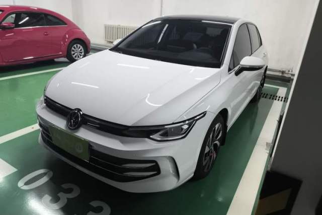 Used Volkswagen Golf 2025 300TSI Pro