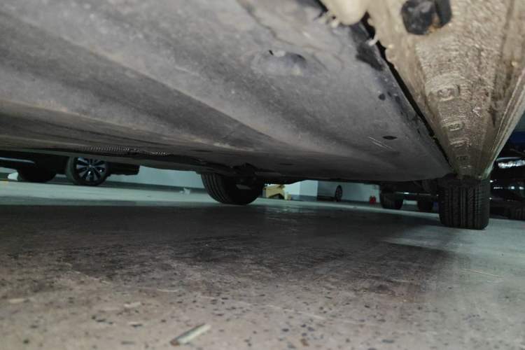 Used Volkswagen Golf 2025 300TSI Pro Chassis Front Left