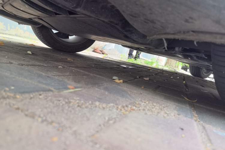 Used Volkswagen Golf 2025 300TSI R-Line Chassis Front Left