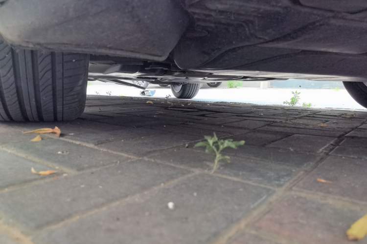 Used Volkswagen Golf 2025 300TSI R-Line Chassis Front Right