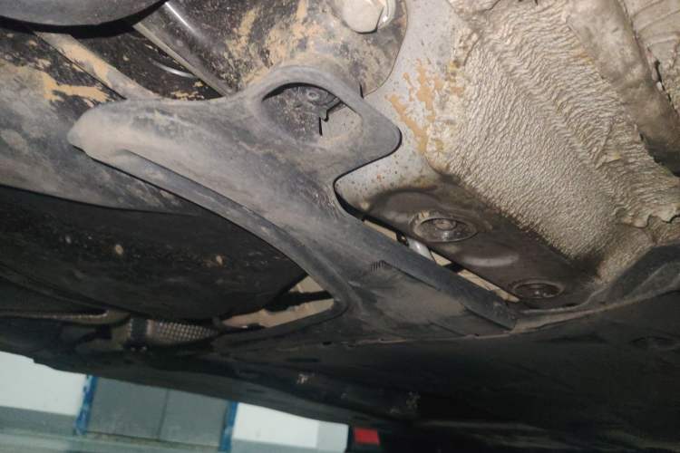 Used Volkswagen Golf 2025 300TSI R-Line Chassis Rear Right
