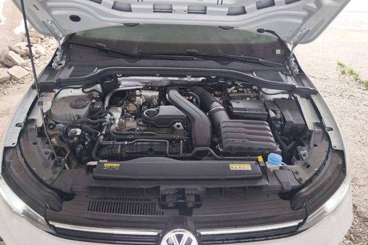 Used Volkswagen Golf 2025 Facelifted 300TSI Pro Engine Bay