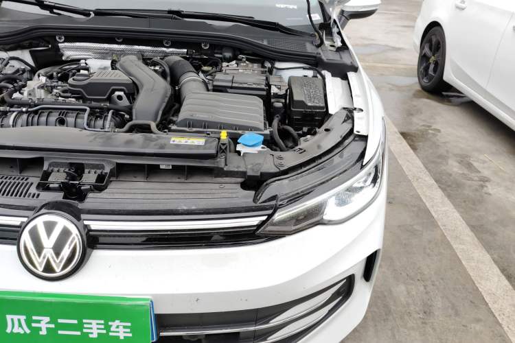 Used Volkswagen Golf 2025 Facelifted 300TSI Pro Engine Bay Left