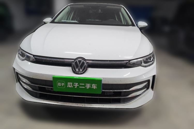 Used Volkswagen Golf 2025 300TSI Pro Front