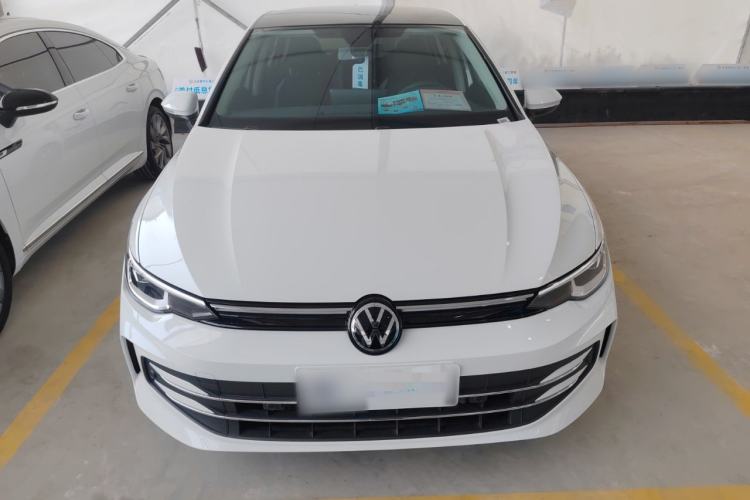 Used Volkswagen Golf 2025 Facelifted 300TSI Pro Front