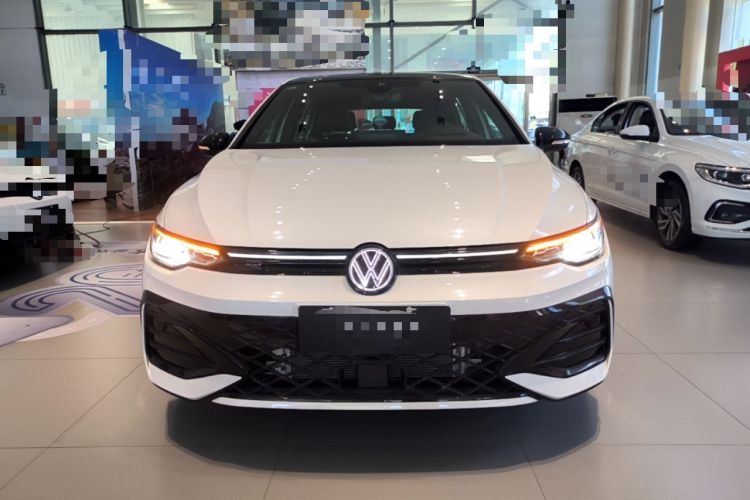 Used Volkswagen Golf 2025 300TSI R-Line Front