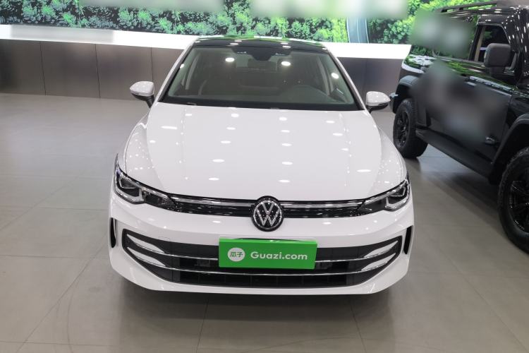 Used Volkswagen Golf 2025 300TSI Pro Front