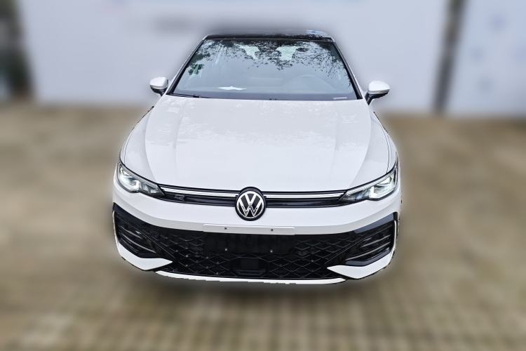 Used Volkswagen Golf 2025 300TSI R-Line Front