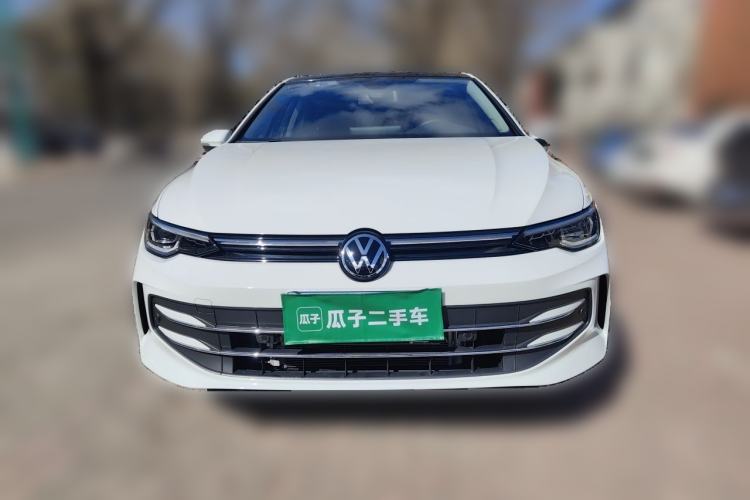 Used Volkswagen Golf 2025 Facelifted 300TSI Pro Front