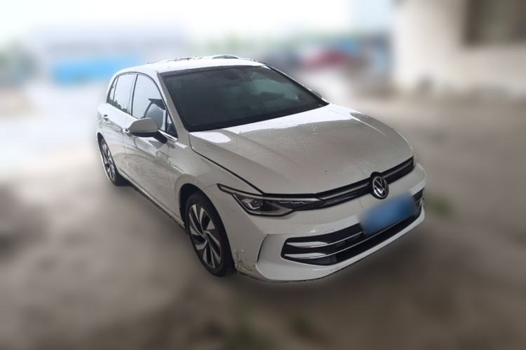 Used Volkswagen Golf 2025 Facelifted 300TSI Pro Front Right 45 Deg