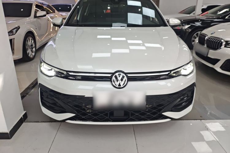 Used Volkswagen Golf 2025 300TSI R-Line Front