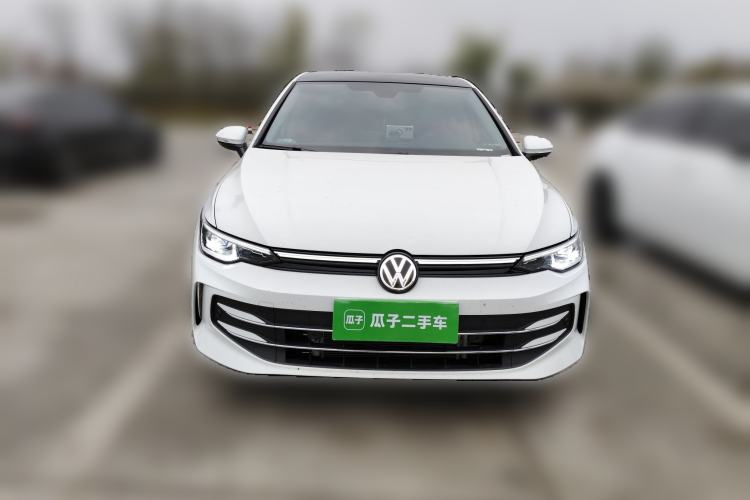 Used Volkswagen Golf 2025 Facelifted 300TSI Pro Front