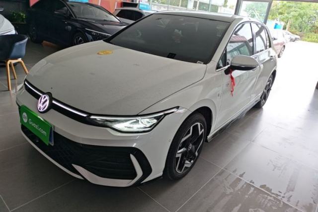 Volkswagen Golf 2025 Facelifted II 300TSI R-Line usado