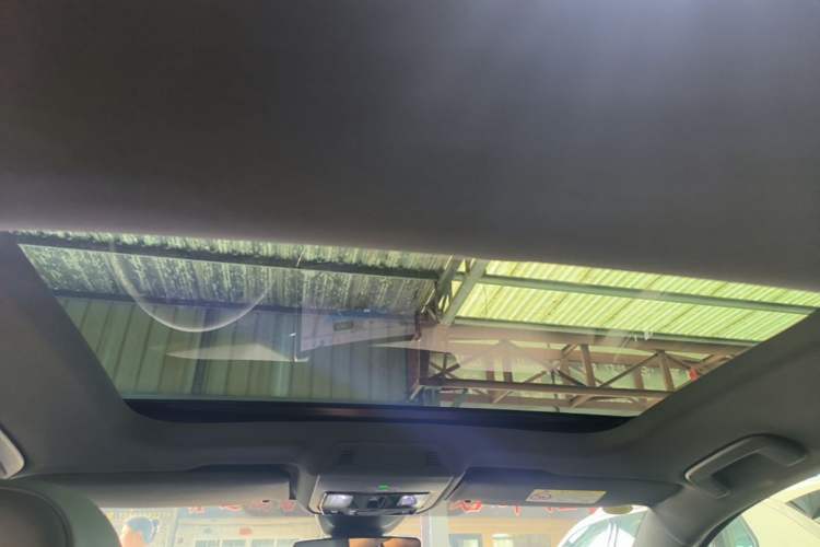 Used Volkswagen Golf 2025 300TSI R-Line Headliner
