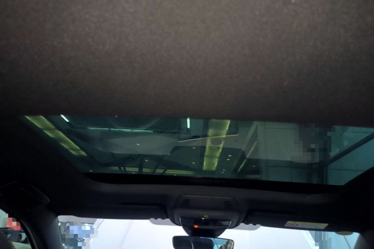 Used Volkswagen Golf 2025 300TSI R-Line Headliner