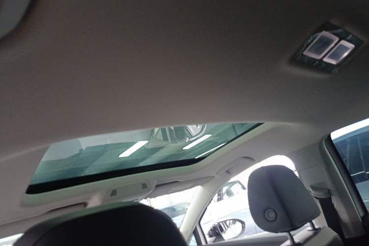 Used Volkswagen Golf 2025 Facelifted 300TSI Pro Headliner