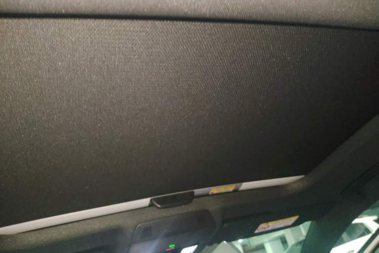 Used Volkswagen Golf 2025 300TSI R-Line Headliner
