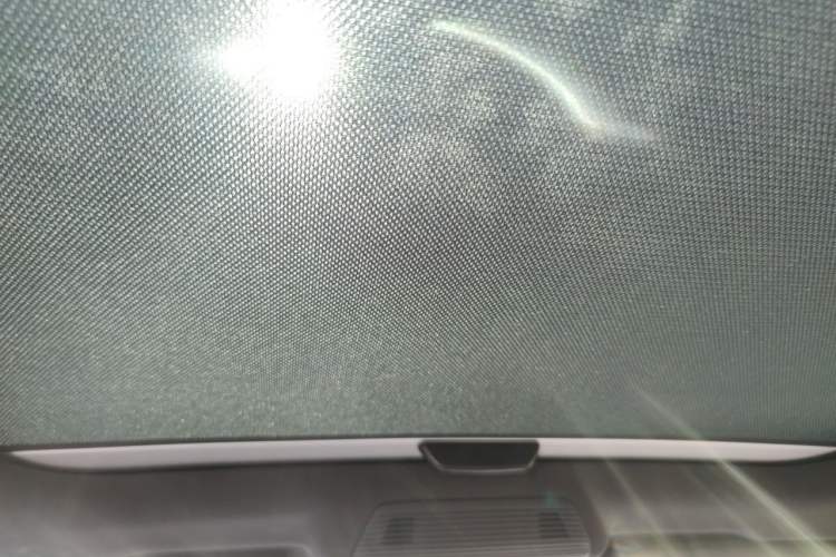 Used Volkswagen Golf 2025 300TSI R-Line Headliner