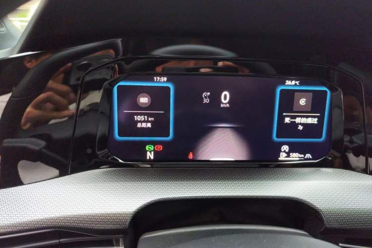 Used Volkswagen Golf 2025 300TSI R-Line Instrument Cluster
