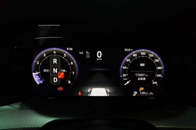Used Volkswagen Golf 2025 300TSI R-Line Instrument Cluster
