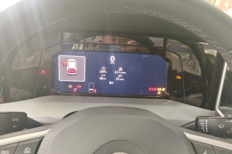 Used Volkswagen Golf 2025 Facelifted 300TSI Pro Instrument Cluster