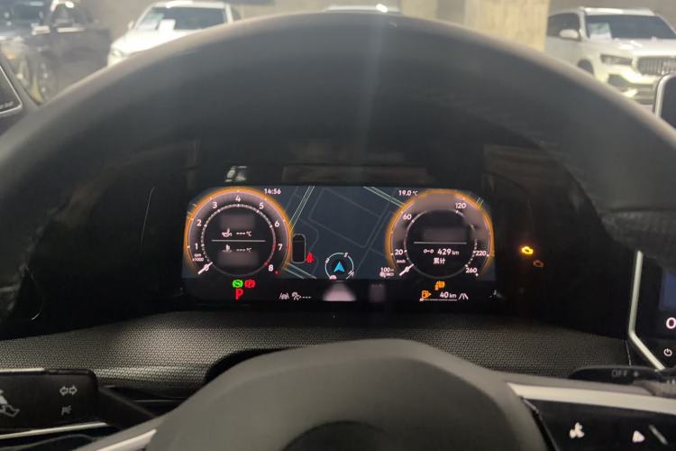 Used Volkswagen Golf 2025 300TSI R-Line Instrument Cluster
