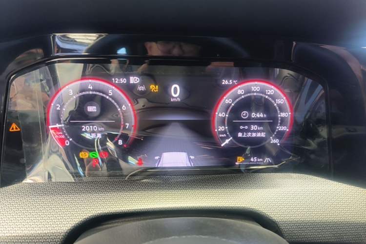 Used Volkswagen Golf 2025 300TSI R-Line Instrument Cluster
