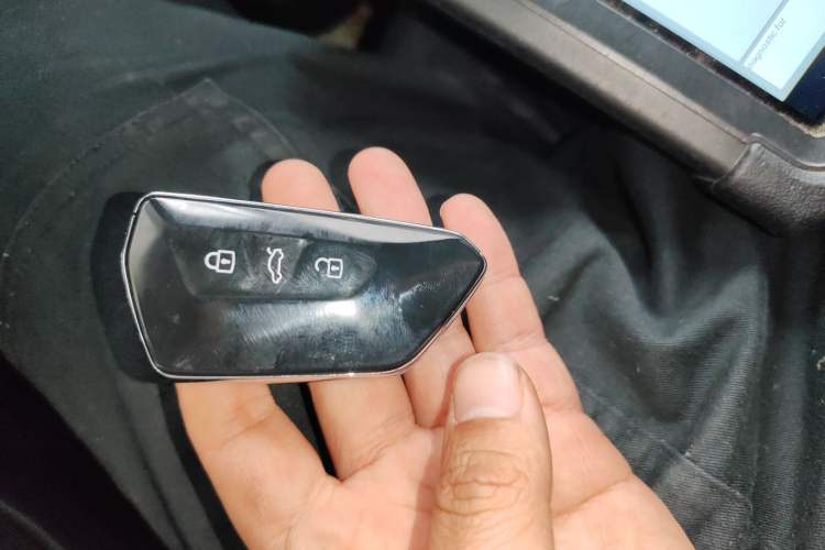 Used Volkswagen Golf 2025 Facelifted 300TSI Pro Interior 1