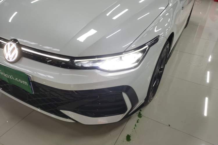 Used Volkswagen Golf 2025 300TSI R-Line Left Front Headlight